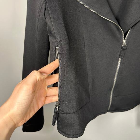 Max Studio London Black Scuba Short Moto Zip Up Jacket Women's Small - Picture 5 of 8